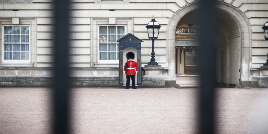 Admire the grandeur of Buckingham Palace in this stunning photo—home to British royalty and a symbol of London's majestic history.