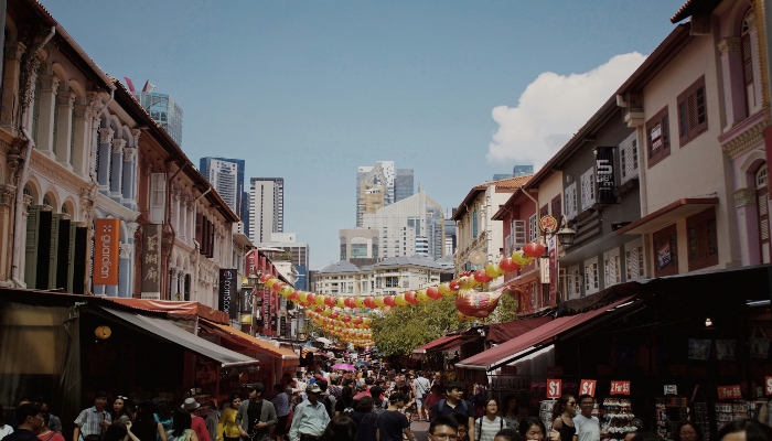 Chinatown in Singapore, a vibrant to experience culture 
