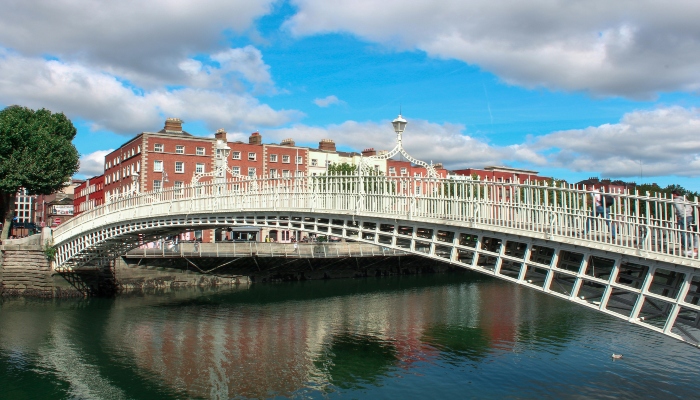  Most photographed Dublin tourist spots, the Ha’penny Bridge.