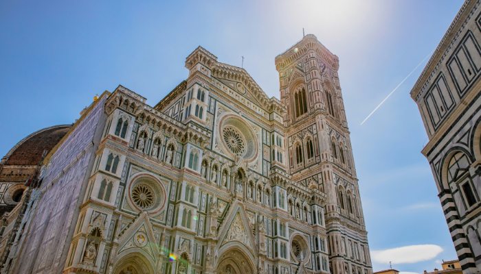 Florence Cathedral façade and Giotto’s Bell Tower at Piazza del Duomo, key stop on a Florence one day itinerary.